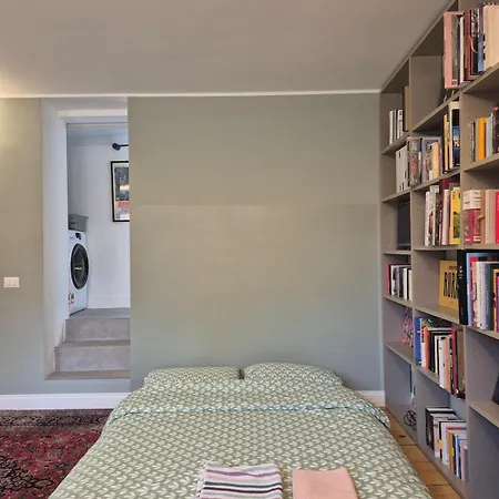 شقة 09 - Loft Library *