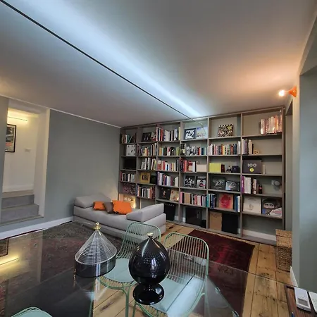 09 - Loft Library Апартаменты *